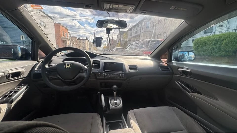2009 Honda Civic 8th Gen - Image 9 of 11