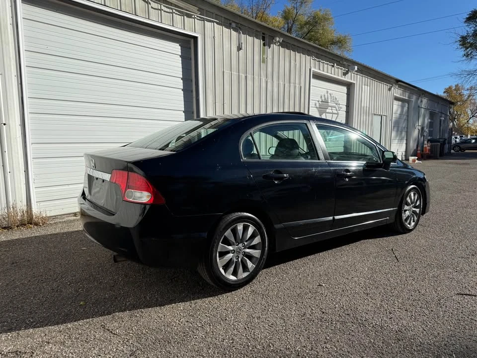 2009 Honda Civic 8th Gen - Image 4 of 14