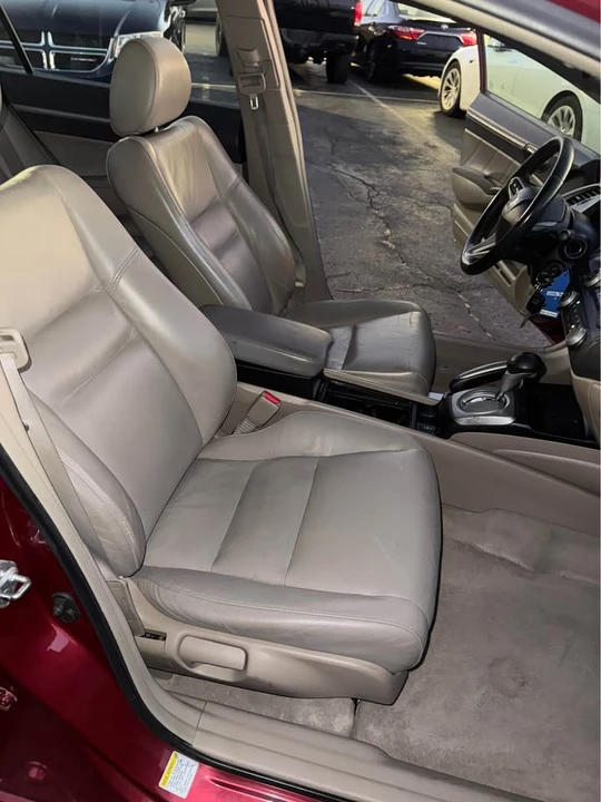 2009 Honda Civic 8th Gen - Image 9 of 11