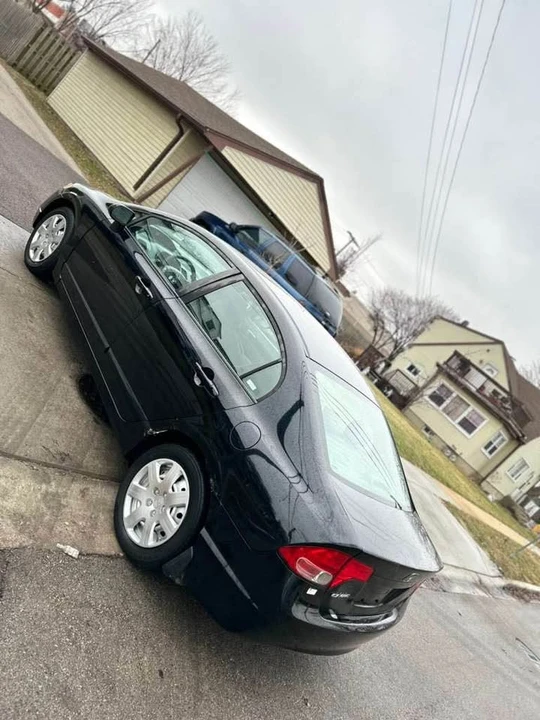 2009 Honda Civic 8th Gen - Image 9 of 20