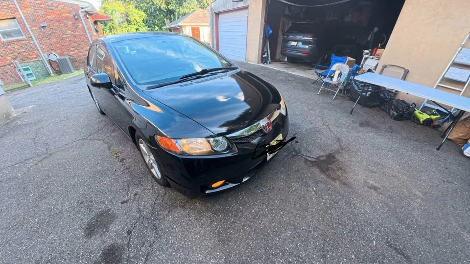 2009 Honda Civic 8th Gen - Image 4 of 4