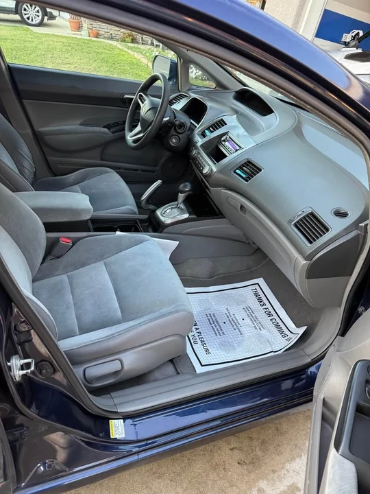 2009 Honda Civic 8th Gen - Image 7 of 10