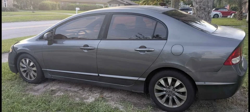 2009 Honda Civic 8th Gen - Image 4 of 4