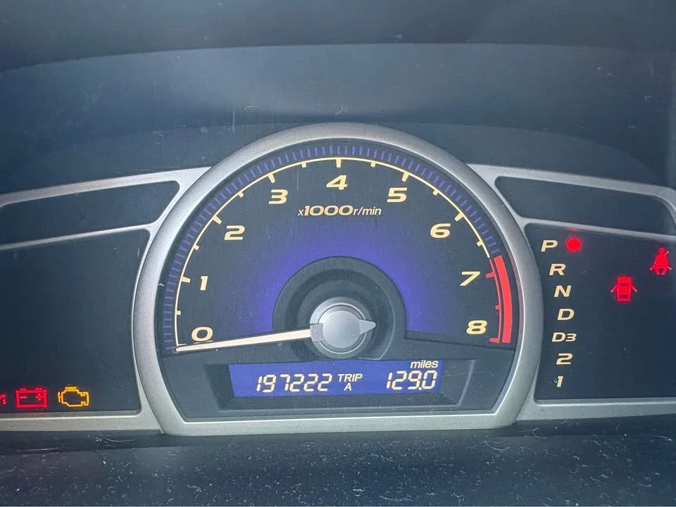 2009 Honda Civic 8th Gen - Image 9 of 10