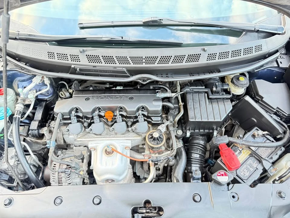 2009 Honda Civic 8th Gen - Image 11 of 14