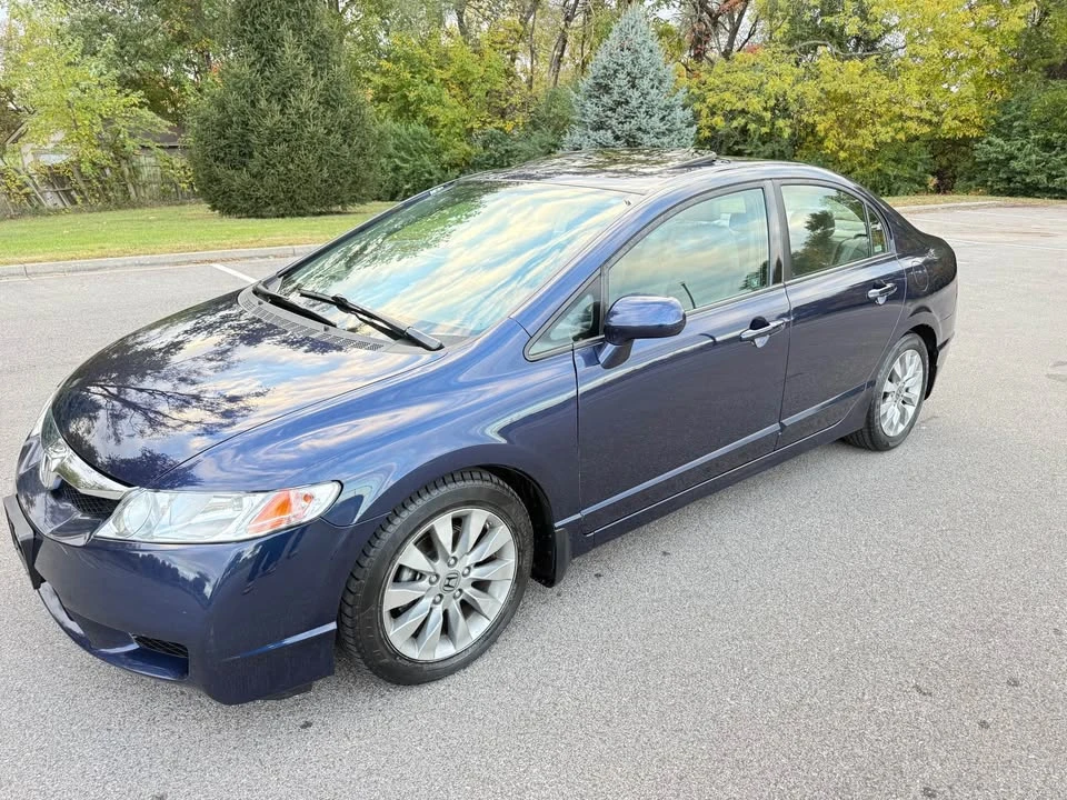 2009 Honda Civic 8th Gen - Image 2 of 14