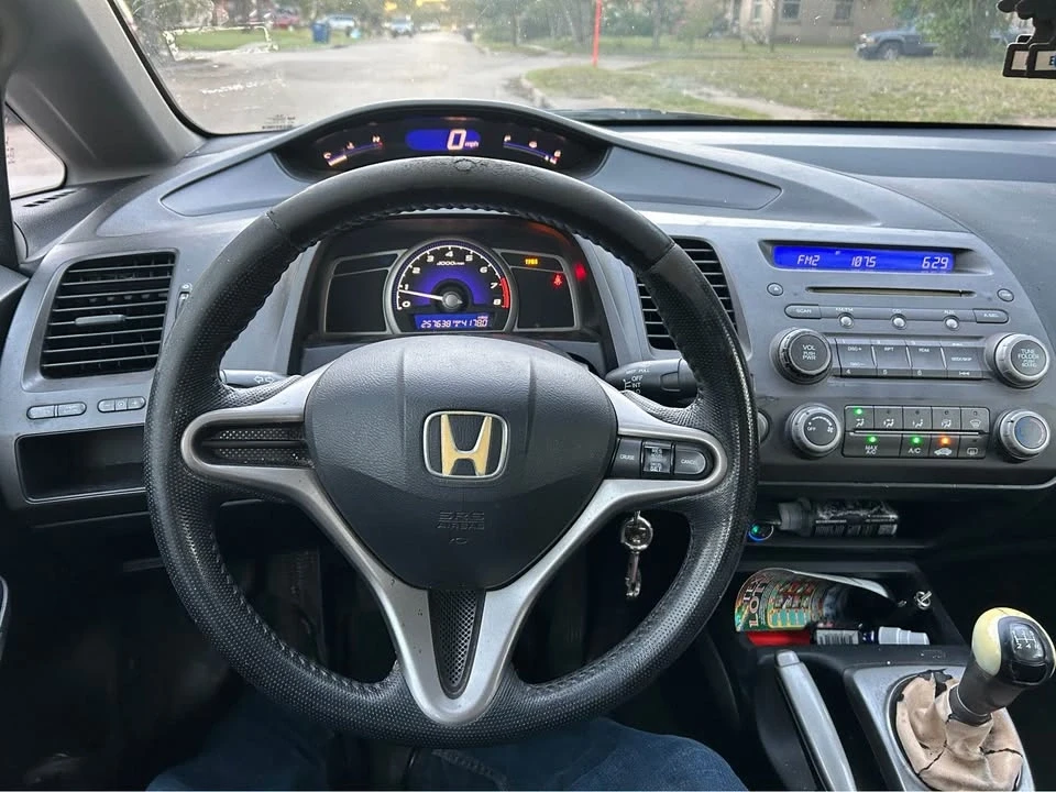 2009 Honda Civic 8th Gen - Image 4 of 7