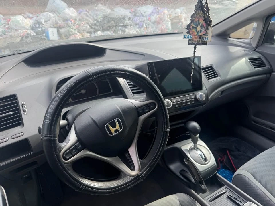 2009 Honda Civic 8th Gen - Image 12 of 15