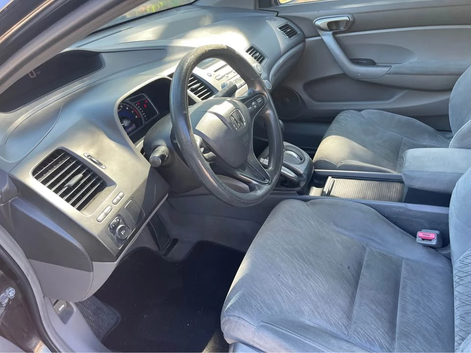2009 Honda Civic 8th Gen - Image 8 of 13