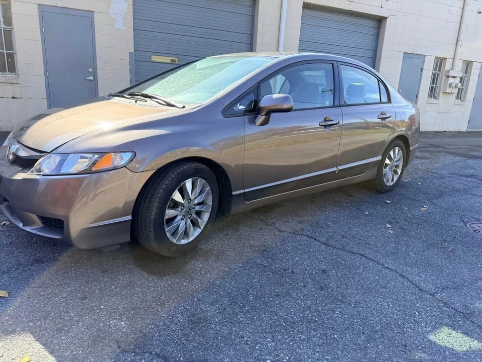 2009 Honda Civic 8th Gen - Image 7 of 15