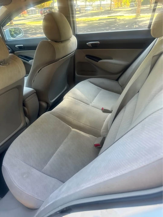 2009 Honda Civic 8th Gen - Image 6 of 7