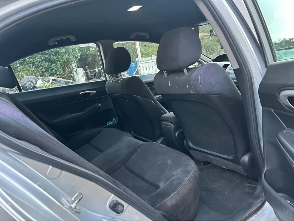 2009 Honda Civic 8th Gen - Image 6 of 7