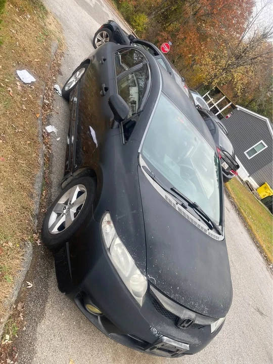 2009 Honda Civic 8th Gen - Image 3 of 4