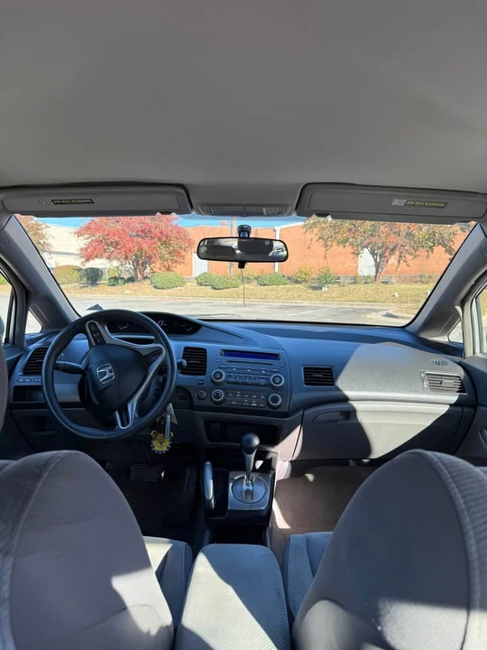 2009 Honda Civic 8th Gen - Image 11 of 12