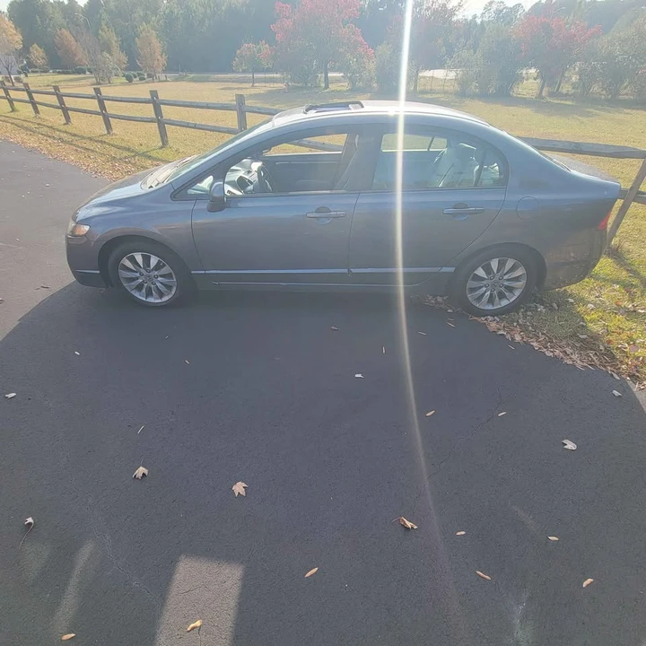 2009 Honda Civic 8th Gen - Image 8 of 8