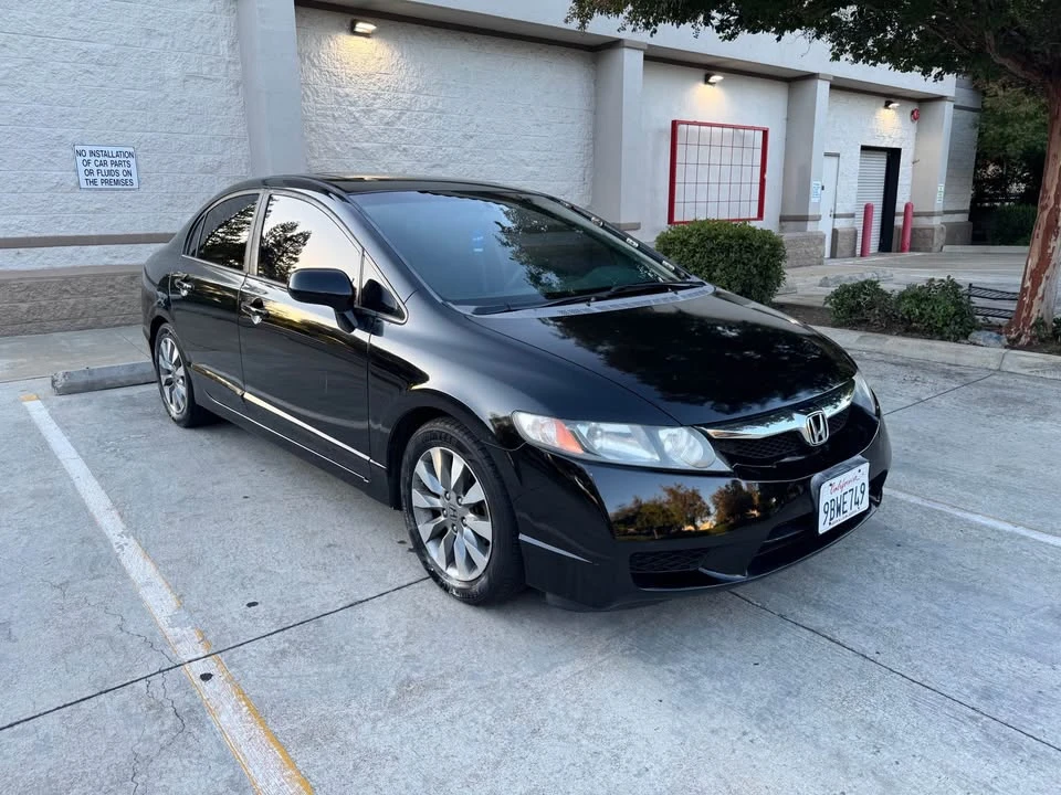 2009 Honda Civic 8th Gen - Image 8 of 9