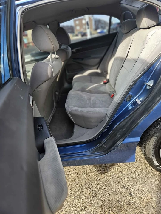 2009 Honda Civic 8th Gen - Image 3 of 6