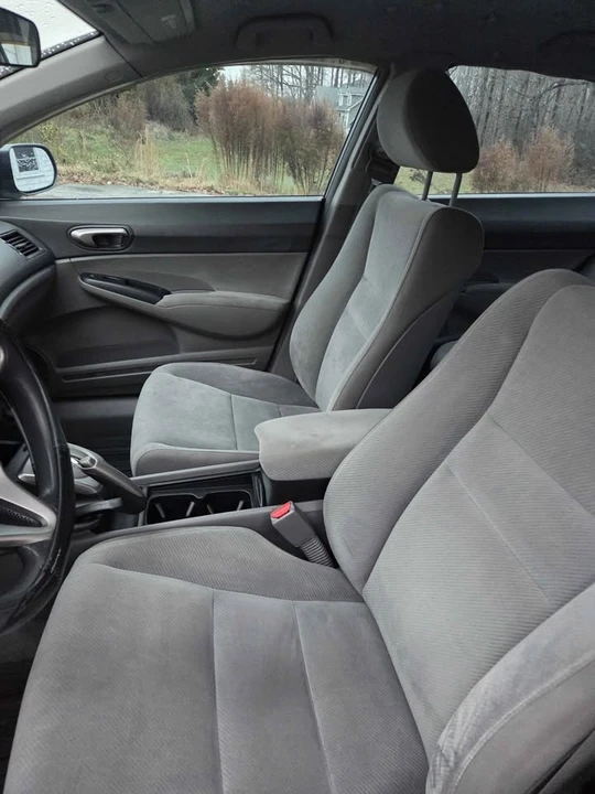 2009 Honda Civic 8th Gen - Image 6 of 10
