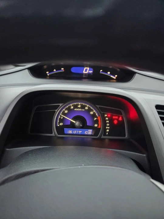 2009 Honda Civic 8th Gen - Image 9 of 10