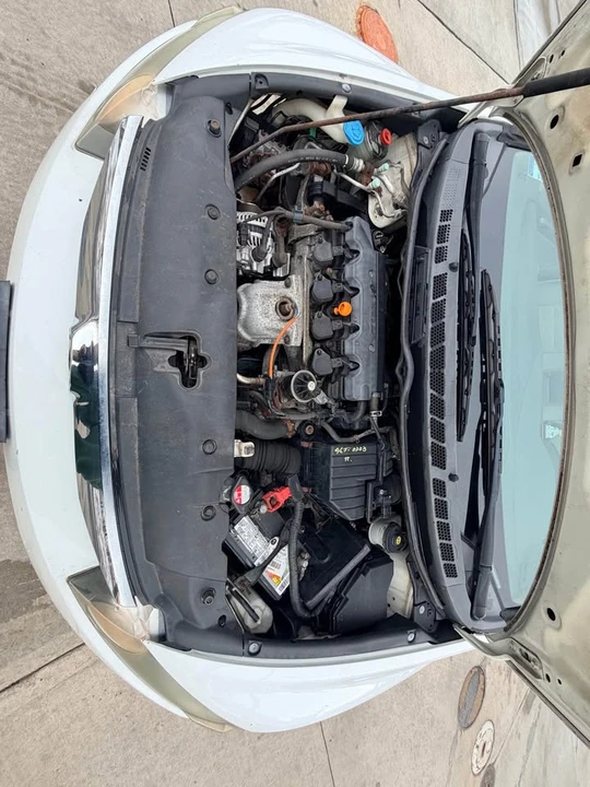 2009 Honda Civic 8th Gen - Image 15 of 17