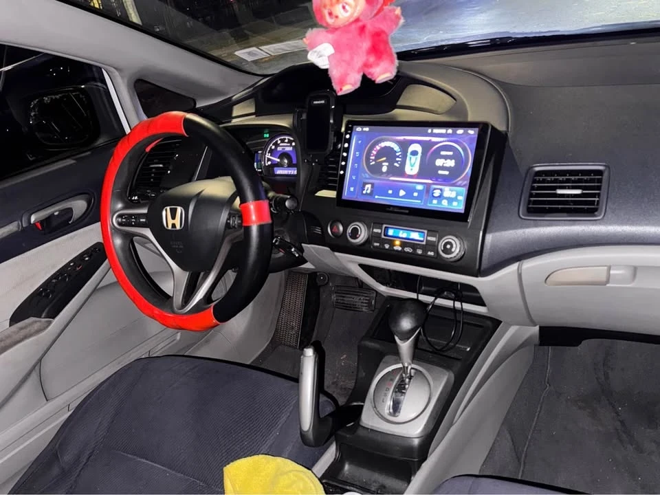 2009 Honda Civic 8th Gen - Image 8 of 11