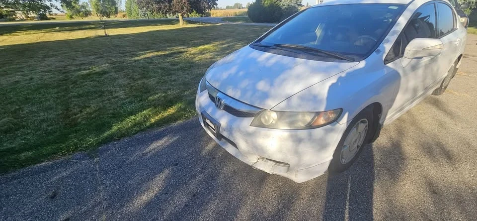 2009 Honda Civic 8th Gen - Image 2 of 11