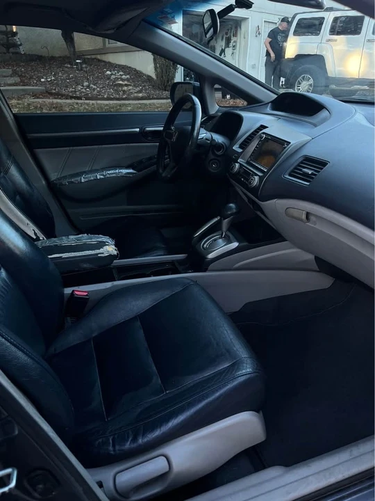 2009 Honda Civic 8th Gen - Image 8 of 13