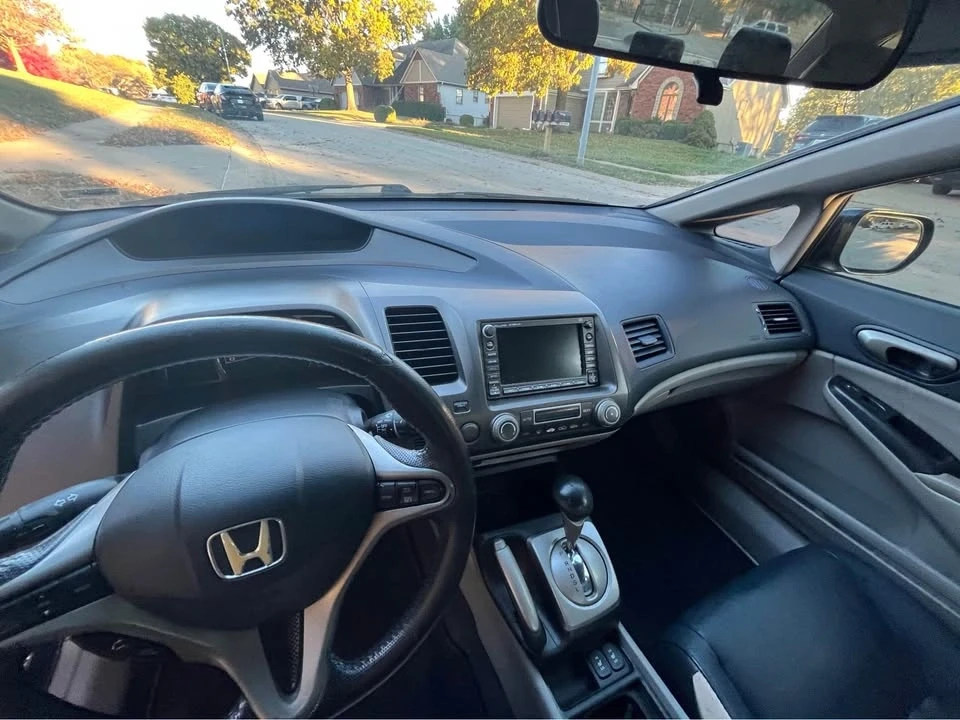 2009 Honda Civic 8th Gen - Image 12 of 13