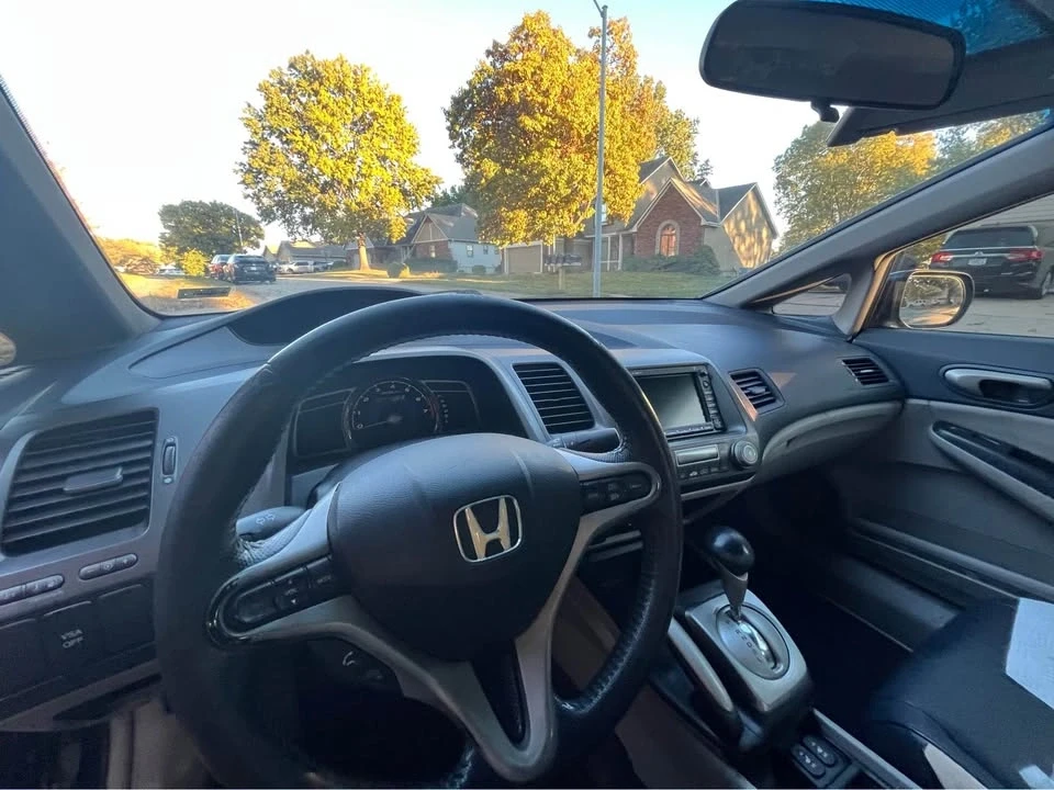 2009 Honda Civic 8th Gen - Image 11 of 13
