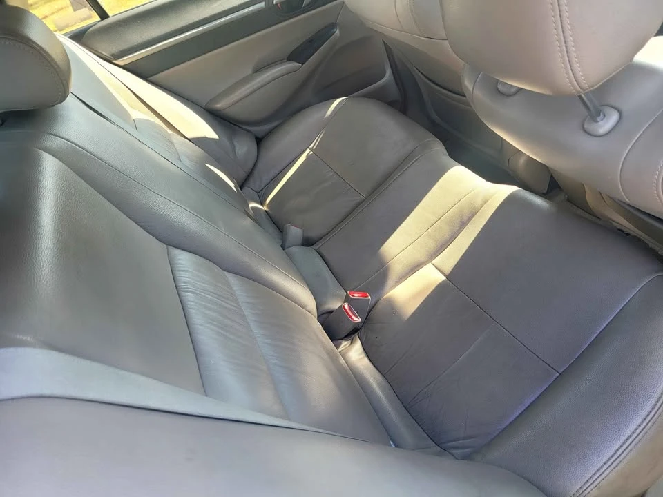 2009 Honda Civic 8th Gen - Image 8 of 9