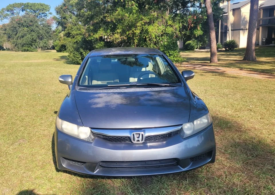 2009 Honda Civic 8th Gen - Image 5 of 9