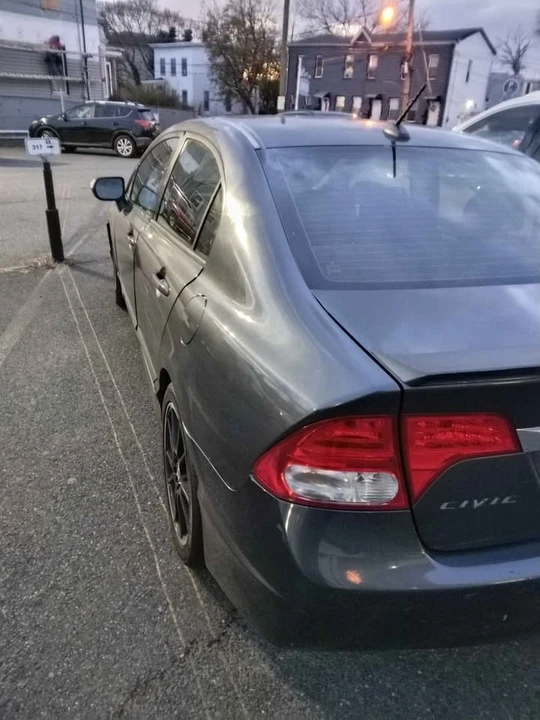 2009 Honda Civic 8th Gen - Image 5 of 5
