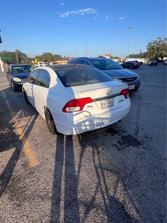 2009 Honda Civic 8th Gen - Image 5 of 8
