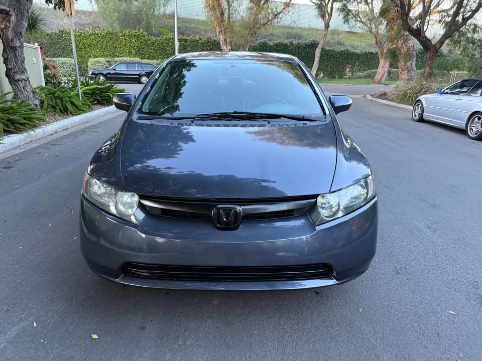 2009 Honda Civic 8th Gen - Image 2 of 10