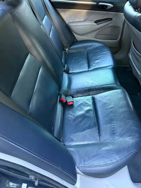 2009 Honda Civic 8th Gen - Image 9 of 10