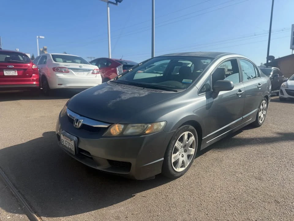 2009 Honda Civic 8th Gen - Image 3 of 9
