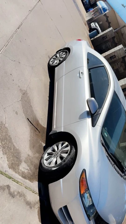 2009 Honda Civic 8th Gen - Image 11 of 16