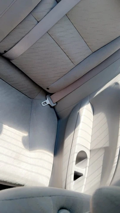 2009 Honda Civic 8th Gen - Image 2 of 16