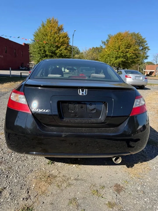 2009 Honda Civic 8th Gen - Image 8 of 20