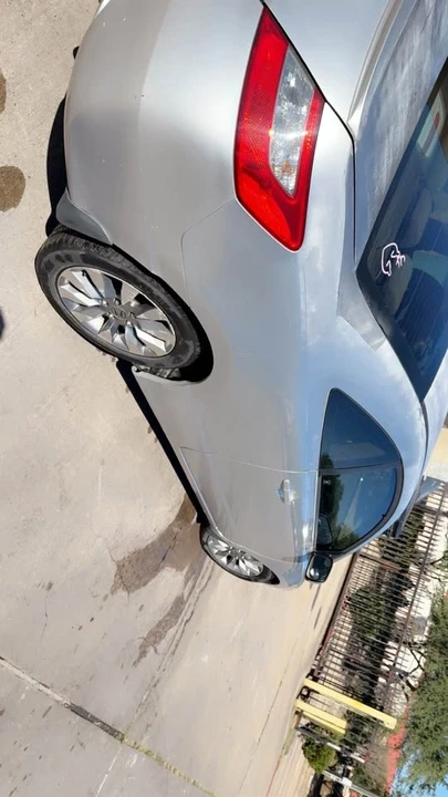 2009 Honda Civic 8th Gen - Image 12 of 16