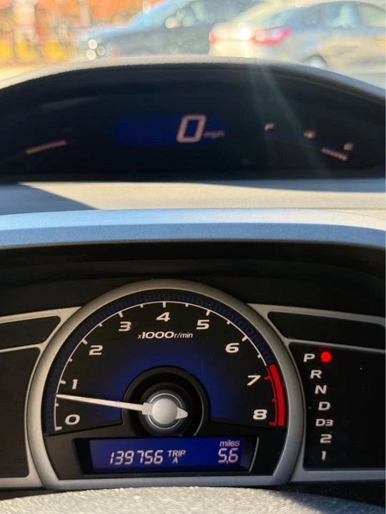 2009 Honda Civic 8th Gen - Image 9 of 12