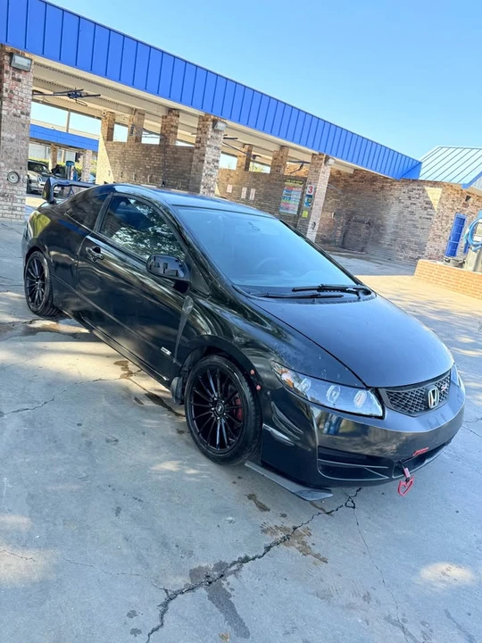 2009 Honda Civic 8th Gen - Image 3 of 12