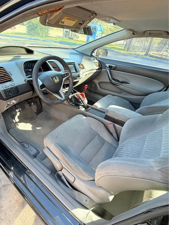 2009 Honda Civic 8th Gen - Image 9 of 12