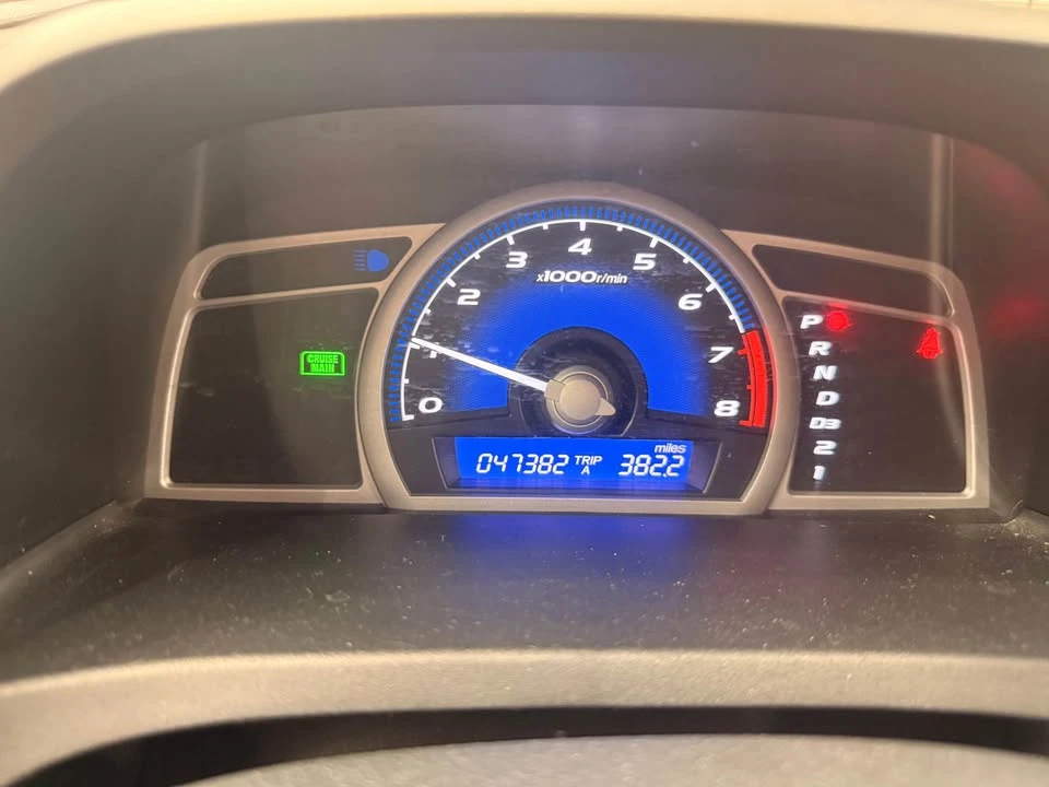 2009 Honda Civic 8th Gen - Image 10 of 20
