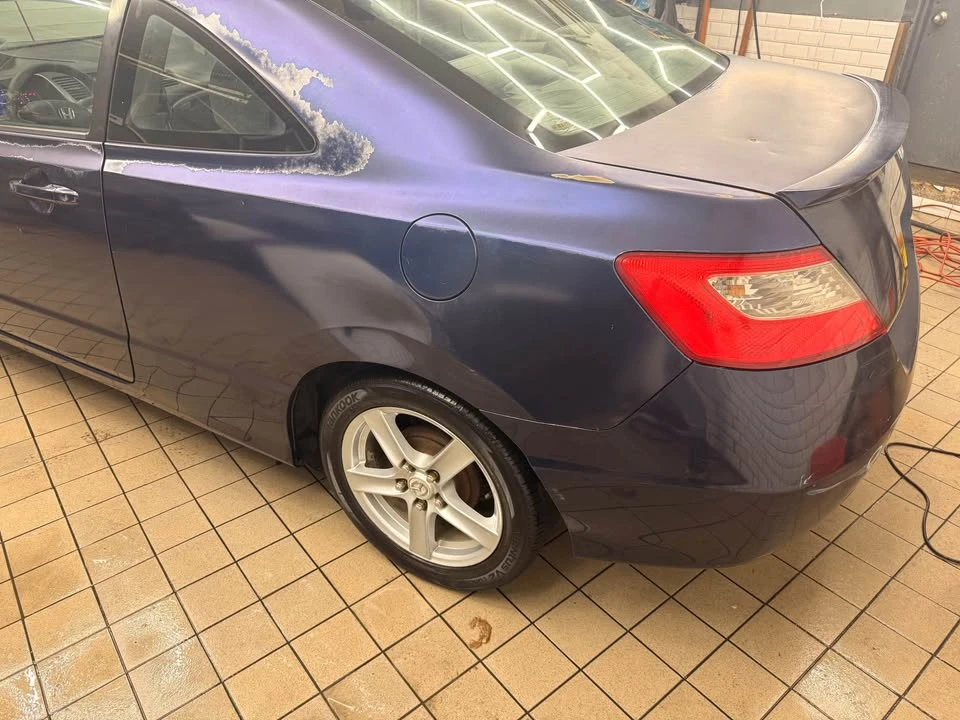 2009 Honda Civic 8th Gen - Image 17 of 20