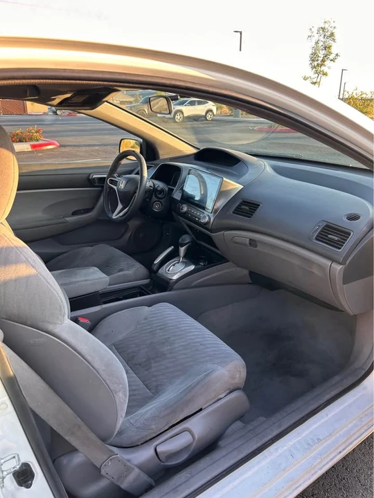 2009 Honda Civic 8th Gen - Image 5 of 12