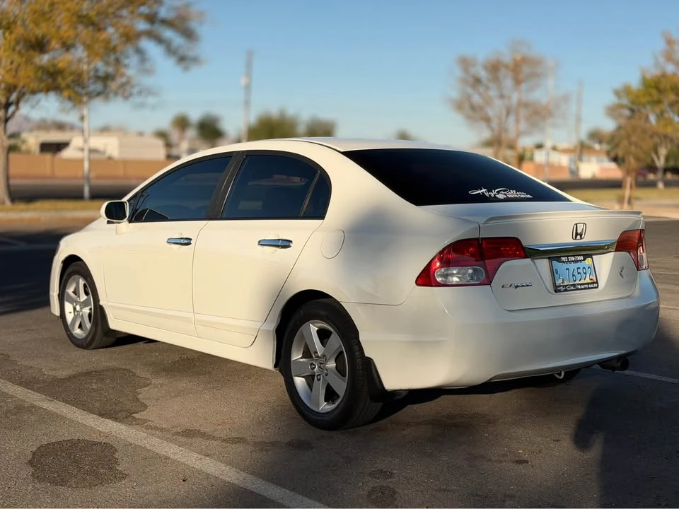 2009 Honda Civic 8th Gen - Image 5 of 11