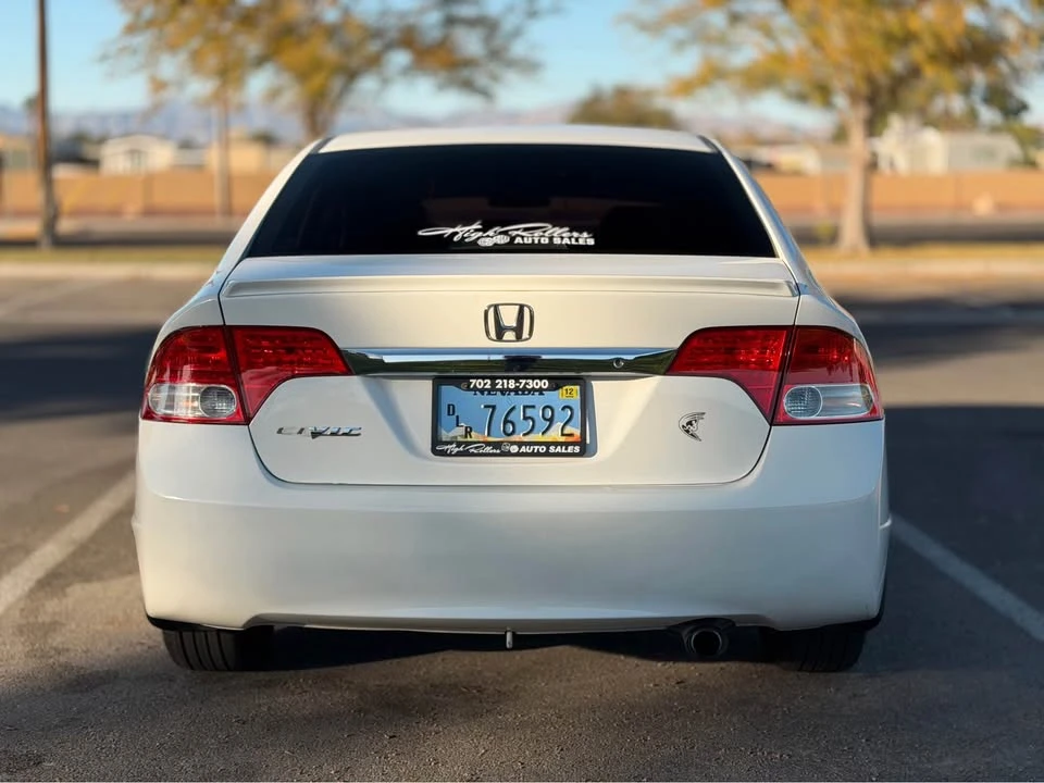 2009 Honda Civic 8th Gen - Image 6 of 11