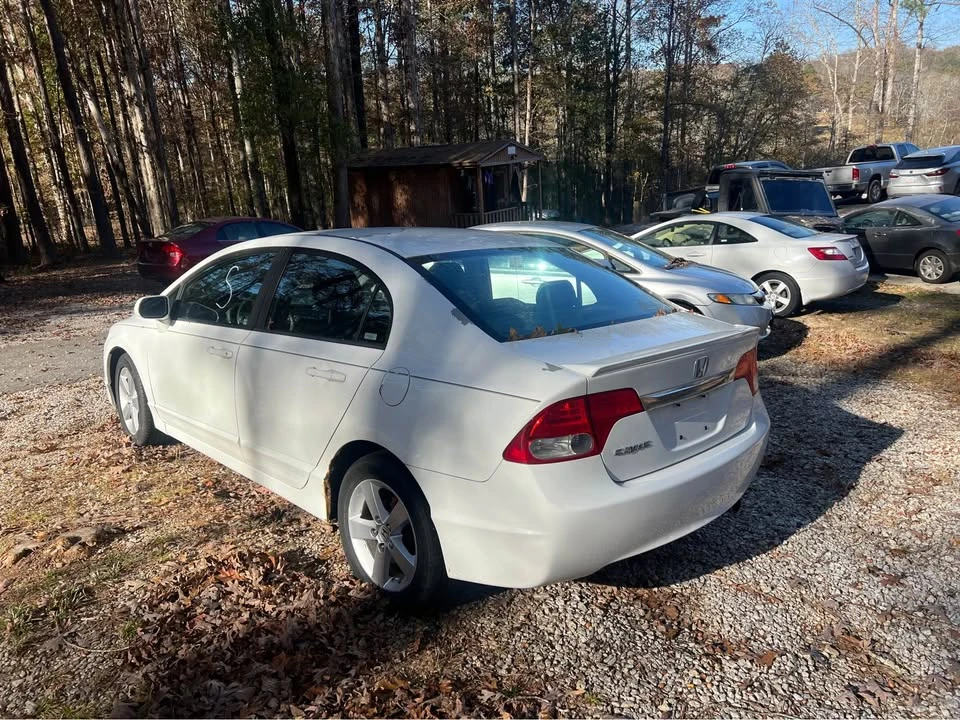 2009 Honda Civic 8th Gen - Image 5 of 8
