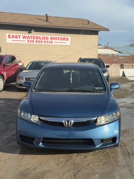 2009 Honda Civic 8th Gen - Image 2 of 12
